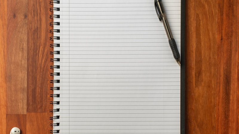 会議メモの書き方をやさしく解説｜仕事がスムーズになるコツと見やすいまとめ方