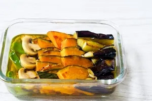 再加熱の際の耐熱皿の一例