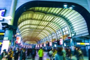 休日と特別な時期における新幹線の混雑状況