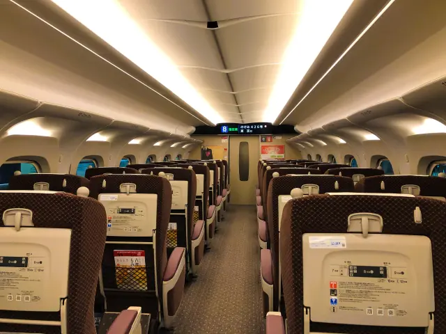 新幹線グリーン車