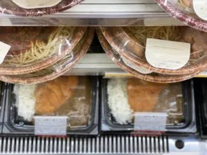 ラ・ムーの弁当売り場の探し方とチェックポイント