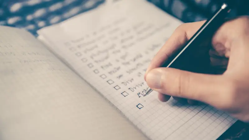 会議メモの書き方をやさしく解説|仕事がスムーズになるコツと見やすいまとめ方